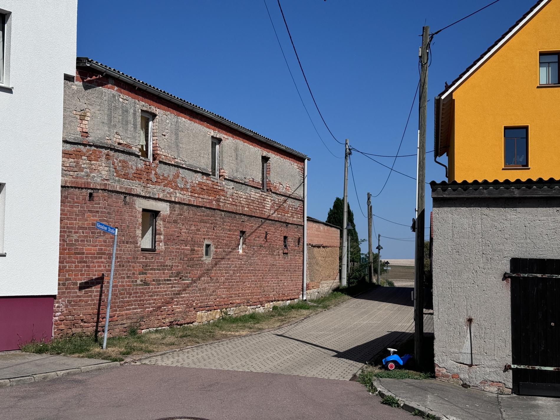 ruhiges MFH Nähe Teuchern (Kössuln) – Bild 4