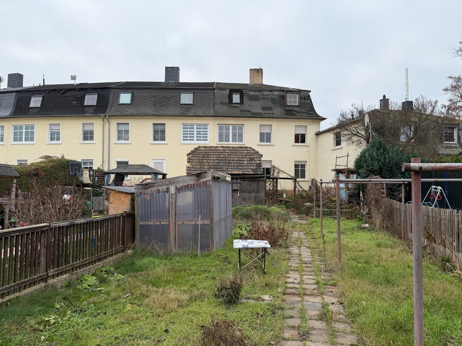 Reihenendhaus mit Parkmöglichkeit vor der Tür in Leuna – Bild 3