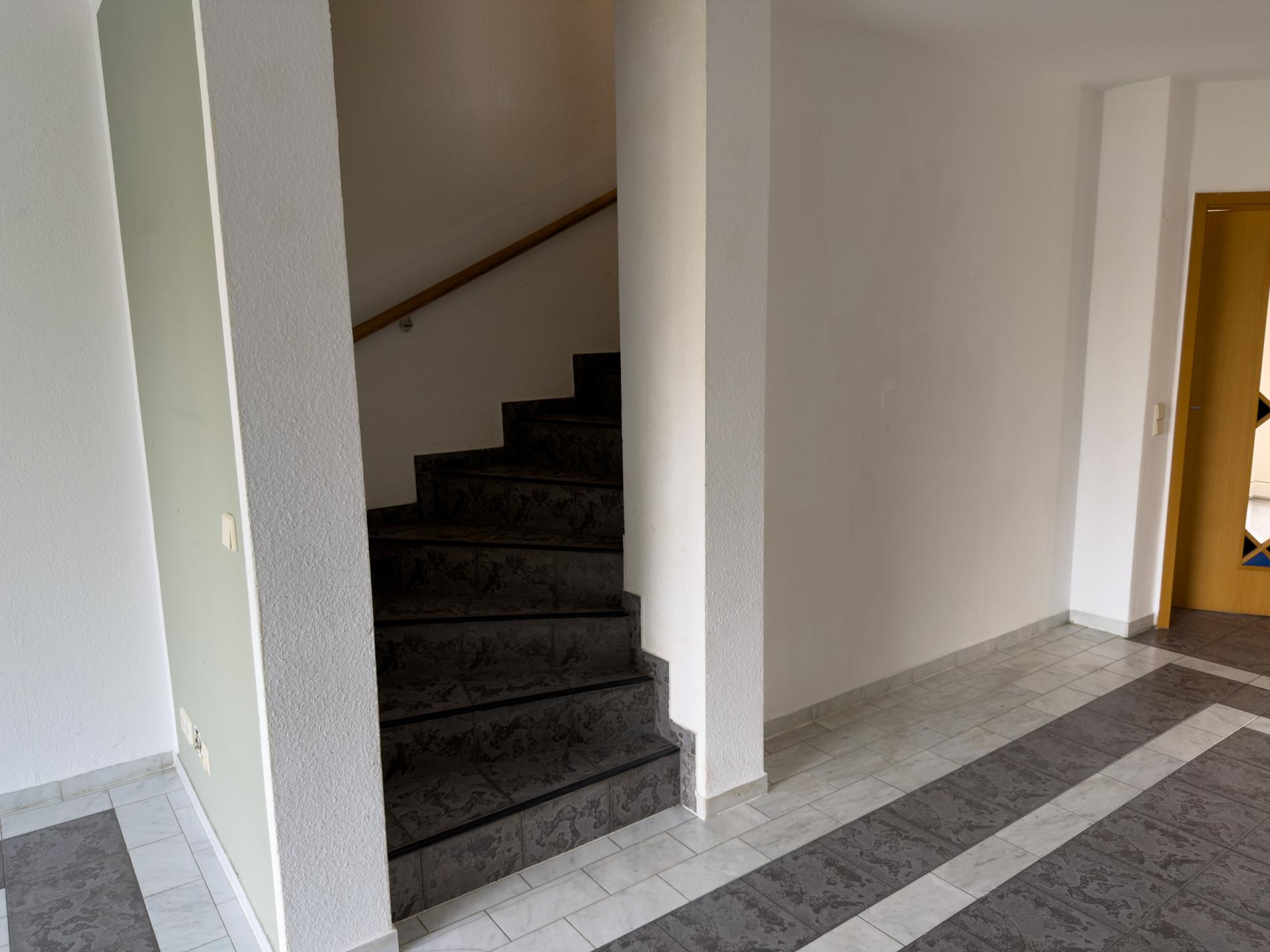 Reihenhaus in ruhiger Lage von Weißenfels – sofort bezugsfrei und mit viel Potenzial – Bild 11