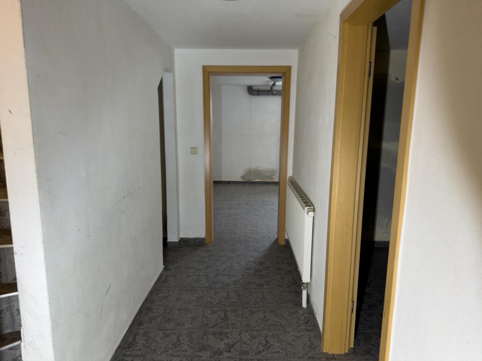 Reihenhaus in ruhiger Lage von Weißenfels – sofort bezugsfrei und mit viel Potenzial – Bild 29