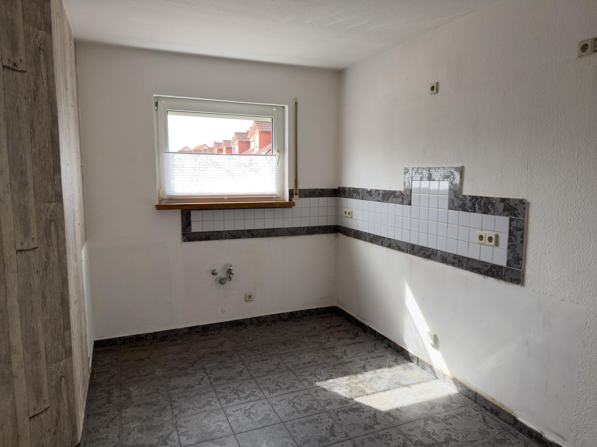 Reihenhaus in ruhiger Lage von Weißenfels – sofort bezugsfrei und mit viel Potenzial – Bild 13