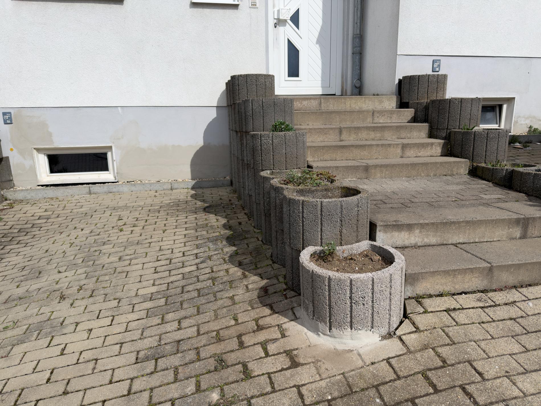 Reihenhaus in ruhiger Lage von Weißenfels – sofort bezugsfrei und mit viel Potenzial – Bild 3
