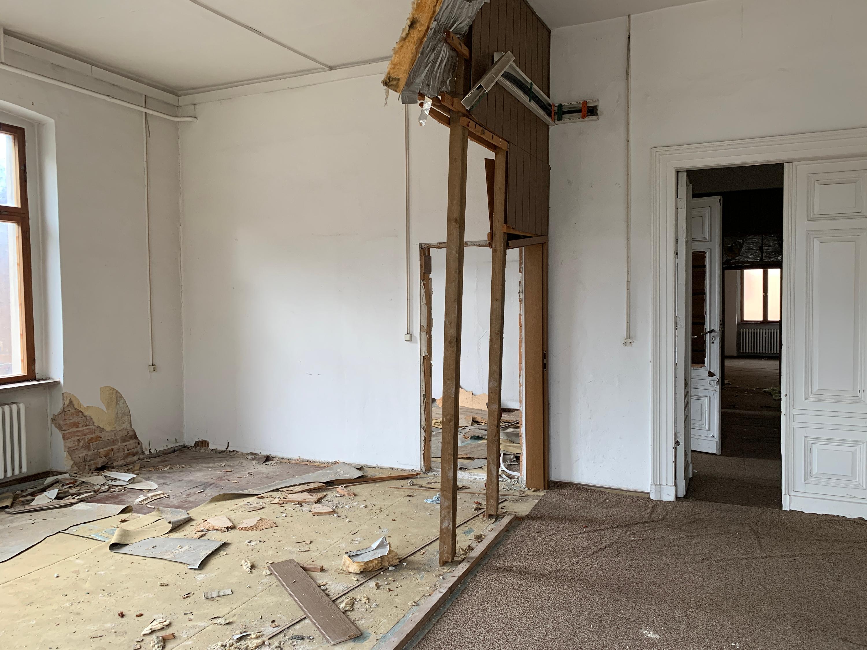 Wohn- und Geschäftshaus in zentraler Lage – Bild 27