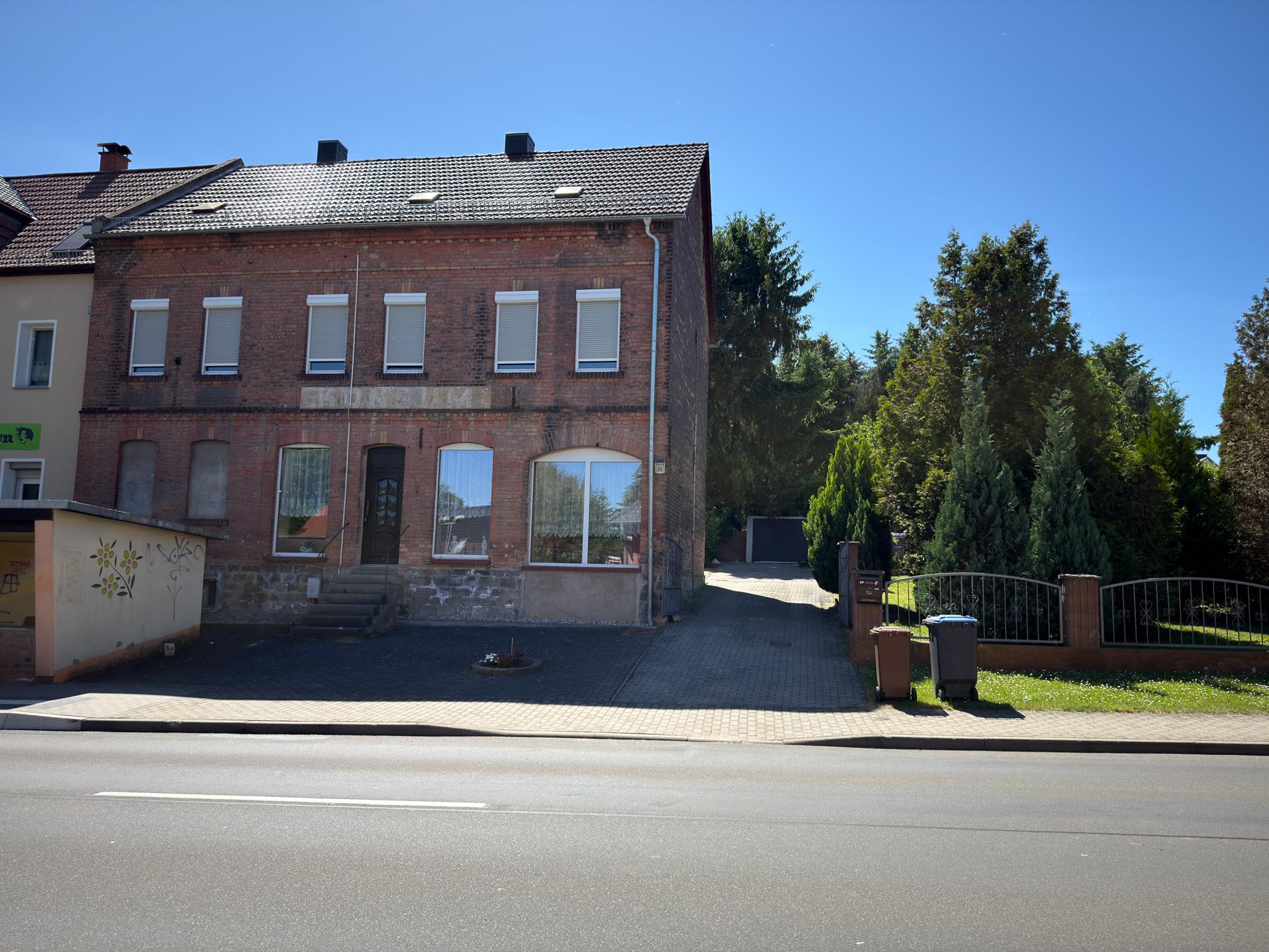 Wohn u. Geschäftshaus in zentraler Lage in Granschütz – Bild 2